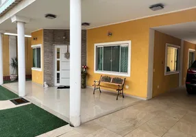 Foto 1 de Casa com 3 Quartos à venda, 300m² em Metropole, Nova Iguaçu