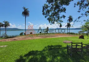 Foto 1 de Fazenda/Sítio à venda, 210m² em Zona Rural, Delfinópolis