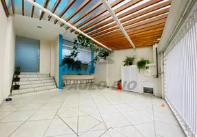 Foto 1 de Casa à venda, 303m² em Parque Jacatuba, Santo André