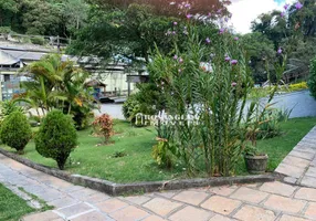 Foto 1 de Casa com 2 Quartos à venda, 89m² em Barra do Imbuí, Teresópolis