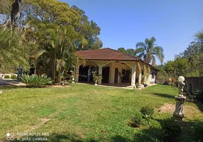 Foto 1 de Fazenda/Sítio com 5 Quartos à venda, 1150m² em Jardim Santa Lucia, Embu-Guaçu