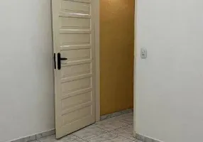 Foto 1 de Sobrado com 2 Quartos para alugar, 99m² em Vila Euclides, São Bernardo do Campo