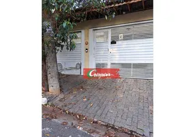 Foto 1 de Casa com 3 Quartos à venda, 172m² em Jardim Jovaia, Guarulhos