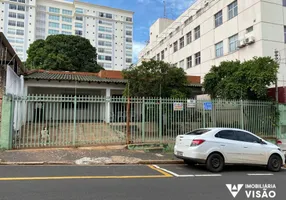 Foto 1 de Casa com 5 Quartos à venda, 205m² em Abadia, Uberaba