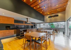 Foto 1 de Apartamento com 4 Quartos para alugar, 225m² em Batel, Curitiba
