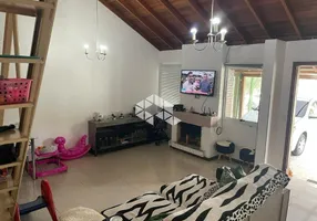 Foto 1 de Casa com 3 Quartos à venda, 150m² em Verdes Campos, Porto Alegre