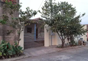 Foto 1 de Casa com 2 Quartos à venda, 116m² em Loteamento Belita Costa Marques, Cuiabá