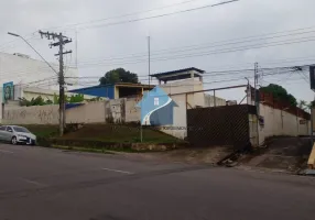 Foto 1 de Lote/Terreno à venda, 3404m² em Cachoeirinha, Manaus