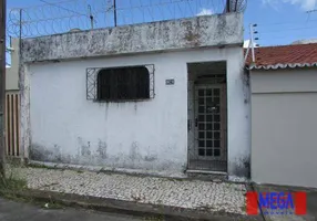 Foto 1 de Casa com 1 Quarto para alugar, 24m² em Amadeu Furtado, Fortaleza