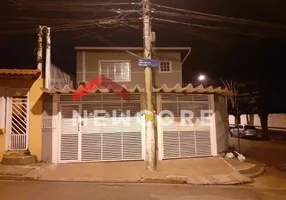 Foto 1 de Sobrado com 4 Quartos à venda, 250m² em Vila Camargos, Guarulhos