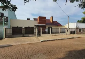 Foto 1 de Casa com 2 Quartos à venda, 400m² em Menino Deus, Bagé