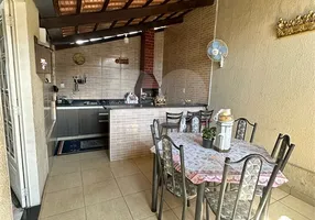 Foto 1 de Casa com 3 Quartos à venda, 295m² em Vila Finsocial, Goiânia