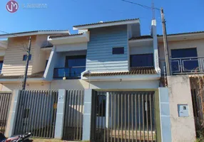 Foto 1 de Sobrado com 3 Quartos à venda, 134m² em FAG, Cascavel