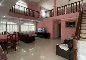 Foto 1 de Sobrado com 6 Quartos para alugar, 500m² em Vila Carrão, São Paulo