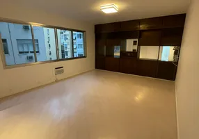 Foto 1 de Apartamento com 3 Quartos para alugar, 115m² em Copacabana, Rio de Janeiro