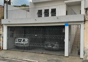 Foto 1 de Casa com 3 Quartos à venda, 230m² em Jardim dos Prados, São Paulo