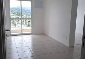 Foto 1 de Apartamento com 2 Quartos à venda, 53m² em Maria Paula, São Gonçalo