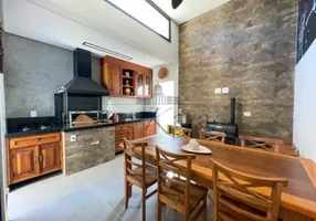 Foto 1 de Casa de Condomínio com 3 Quartos à venda, 170m² em Urbanova, São José dos Campos