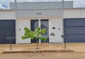 Foto 1 de Casa com 3 Quartos à venda, 105m² em Novo Mundo, Uberlândia