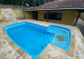 Foto 1 de Casa com 6 Quartos à venda, 186m² em Parque Augustus, Itanhaém