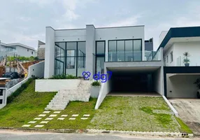 Foto 1 de Casa de Condomínio com 4 Quartos à venda, 272m² em Parque Dom Henrique, Cotia