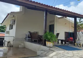 Foto 1 de Casa com 3 Quartos à venda, 217m² em Bancários, João Pessoa