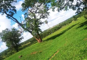 Foto 1 de Fazenda/Sítio à venda em Centro, Cocalinho