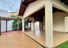 Foto 1 de Casa com 3 Quartos à venda, 180m² em Centro, Barra Velha