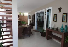 Foto 1 de Casa de Condomínio com 4 Quartos à venda, 300m² em Parque Do Jiqui, Parnamirim