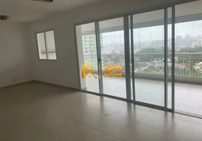 Foto 1 de Apartamento com 3 Quartos à venda, 135m² em Santo Amaro, São Paulo