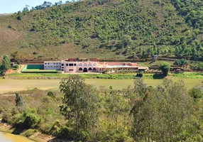 Foto 1 de Fazenda/Sítio com 12 Quartos à venda, 15000m² em Zona Rural, Santos Dumont