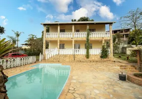 Foto 1 de Casa com 3 Quartos à venda, 320m² em Solar do Madeira, Contagem