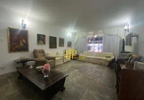 Foto 1 de Casa com 4 Quartos à venda, 220m² em Santo Amaro, São Paulo