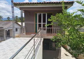 Foto 1 de Casa com 2 Quartos à venda, 57m² em Barreiro, Morretes