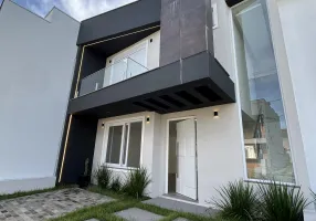 Foto 1 de Sobrado com 3 Quartos à venda, 183m² em Ipanema, Porto Alegre