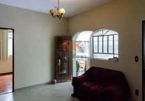 Foto 1 de Casa com 7 Quartos à venda, 207m² em Ouro Preto, Belo Horizonte