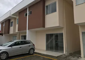Foto 1 de Casa de Condomínio com 2 Quartos à venda, 82m² em Fontana I, Porto Seguro
