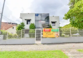 Foto 1 de Casa com 3 Quartos à venda, 840m² em Centro, Curitiba