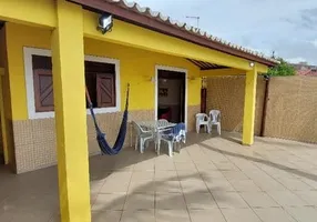 Foto 1 de Casa com 3 Quartos à venda, 175m² em Centro, Lauro de Freitas