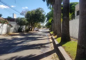 Foto 1 de Casa com 4 Quartos à venda, 260m² em Jardim América, Goiânia