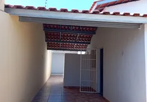Foto 1 de Casa de Condomínio com 3 Quartos para venda ou aluguel, 72m² em Petrópolis, Várzea Grande