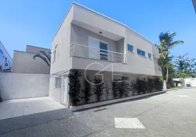 Foto 1 de Casa com 4 Quartos à venda, 320m² em Loteamento Joao Batista Juliao, Guarujá