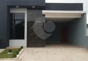 Foto 1 de Casa de Condomínio com 3 Quartos à venda, 120m² em Residencial Lago dos Ipes, Itapetininga