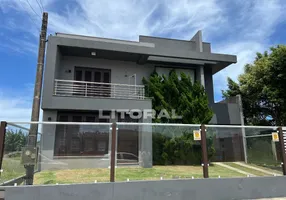 Foto 1 de Casa com 3 Quartos à venda, 260m² em Centro, Xangri-lá