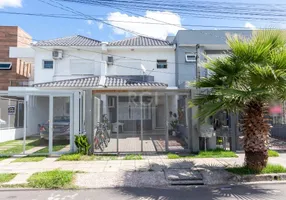 Foto 1 de Casa com 3 Quartos à venda, 117m² em Hípica, Porto Alegre