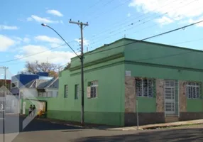 Foto 1 de Casa com 6 Quartos à venda, 260m² em Centro, Alegrete