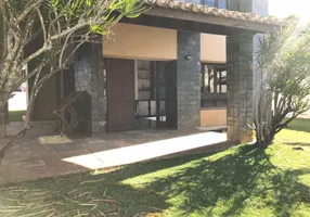 Foto 1 de Casa de Condomínio com 4 Quartos à venda, 500m² em Guarajuba Monte Gordo, Camaçari