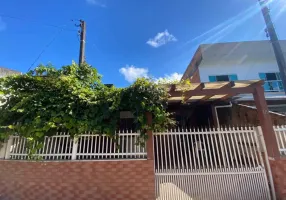 Foto 1 de Casa com 1 Quarto à venda, 95m² em Nova Esperanca, Balneário Camboriú