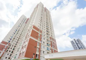 Foto 1 de Apartamento com 3 Quartos para alugar, 70m² em Ecoville, Curitiba