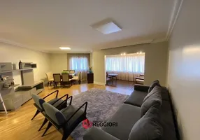 Foto 1 de Apartamento com 3 Quartos à venda, 200m² em Centro, Itajaí